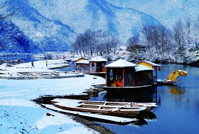 两岸画廊一河诗——秋浦河