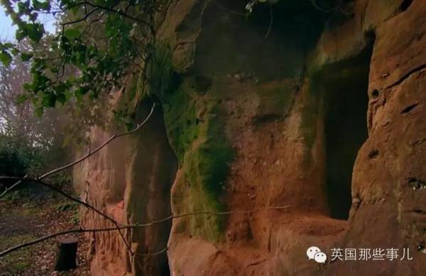 英国总裁60万买下个2.5亿年前的山洞.来感受下