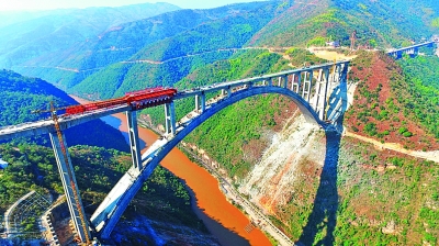 云桂铁路南盘江特大桥主体即将完工