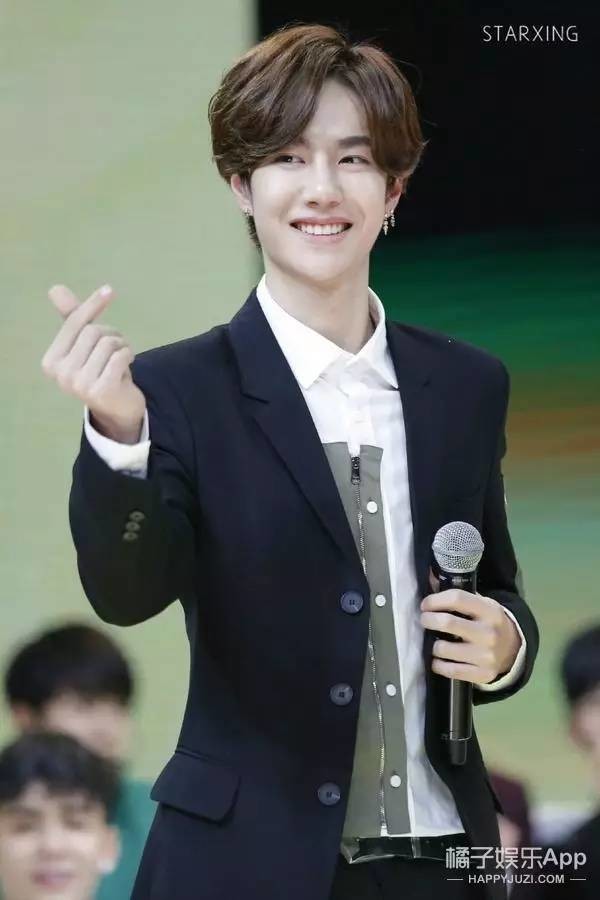 王一博成小五接班人,这个97年的鲜肉跳舞有点帅 _即时新闻 _光明网