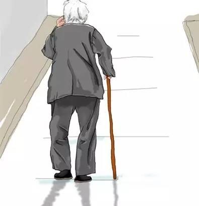 儿子将老母接到城里享福,老人却自杀了,子女都