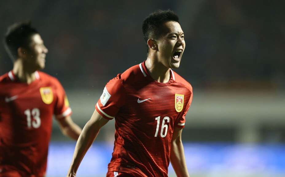 世预赛-黄博文武磊破门中国2-0卡塔尔