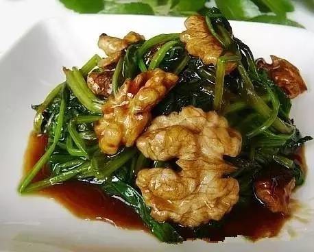 核桃加一物可以治疗8种常见病,千万别错过!