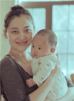 梅婷二胎儿子曝光
