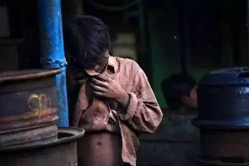 真不想看到这样的劳动者﹐五一劳动节不是你们