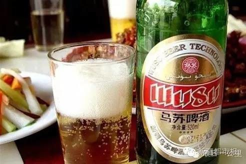 烏蘇啤酒改姓嘉士伯！放心，江湖上還有“奪命大烏蘇”