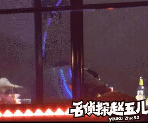 张馨予否认深夜与3男1女激吻互摸﹕闺蜜挠痒