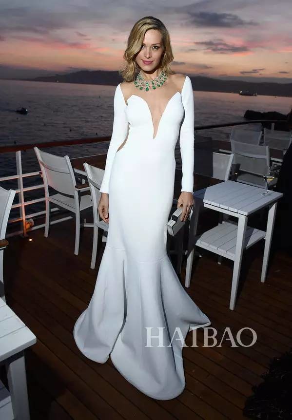 戛纳电影节| 凭什么肯豆穿真空全透视就是''高贵