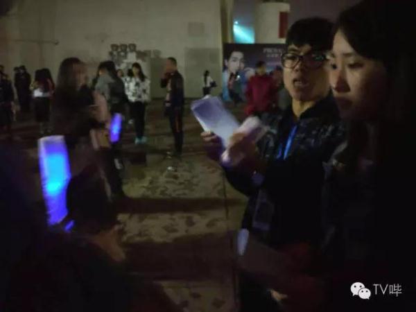花6800听两首歌，看李光洙私照，宋仲基这样开见面会…