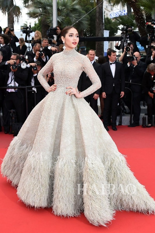 泰国范冰冰| 这枚''香波''凭什么抢尽了戛纳红毯上华人女星的风头? _即时新闻 _光明网