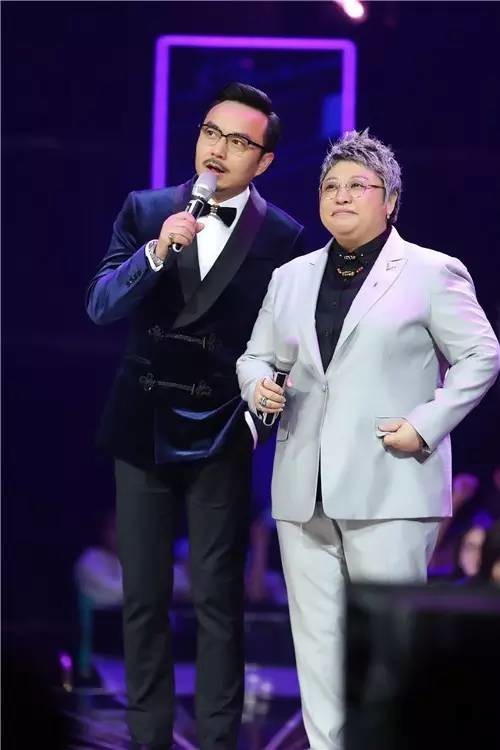 何老师﹐涵哥喊你来一起来唱锅﹗