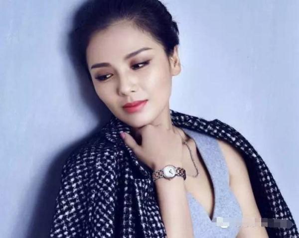 男人， 记住：只有这样的才是老婆，其他的只是花你钱的女人！