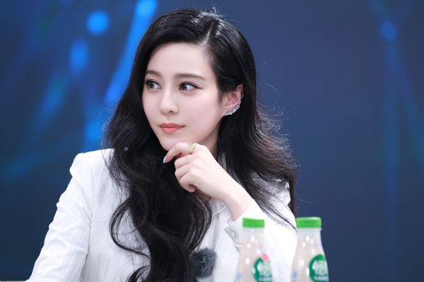 《挑战者联盟》打响 范冰冰谢依霖成“女子军”