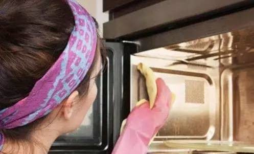 【实用】把毛巾扔进微波炉,竟有奇效!真是白用
