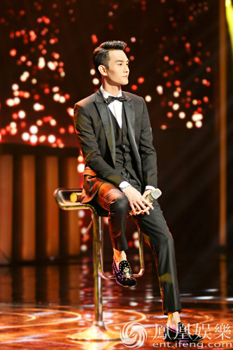 《跨界》王凯舞台演绎菲式经典 不负众望本期