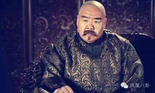 他因肥猫走红被称傻子专业户﹐落魄10年妻子