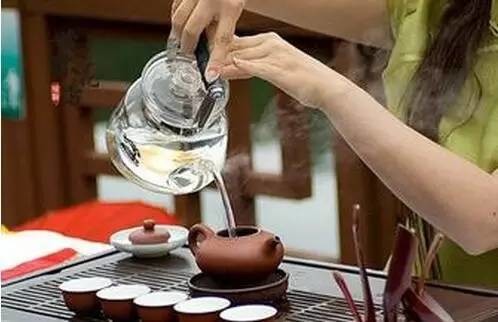 你不可不知的&ldquo;商务用茶礼仪&rdquo;
