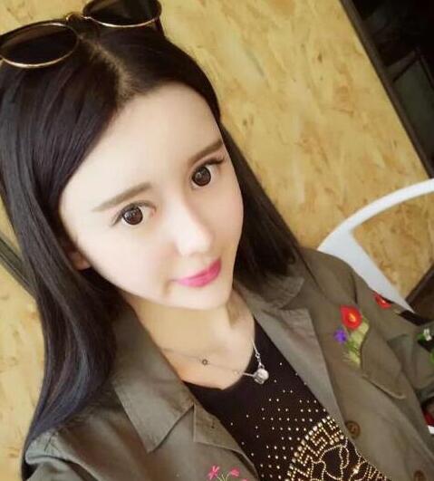 疑似吴亦凡语音曝光为小G娜贴心订机票