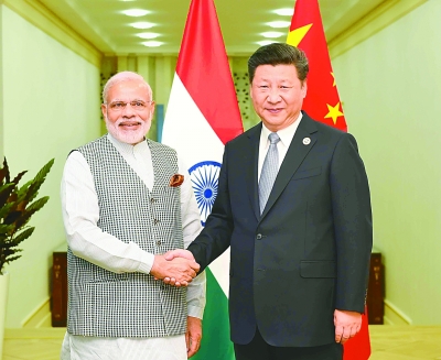 习近平会见印度总理莫迪