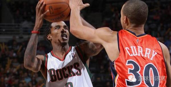 他在纽约重新出发,换回AI的背号!