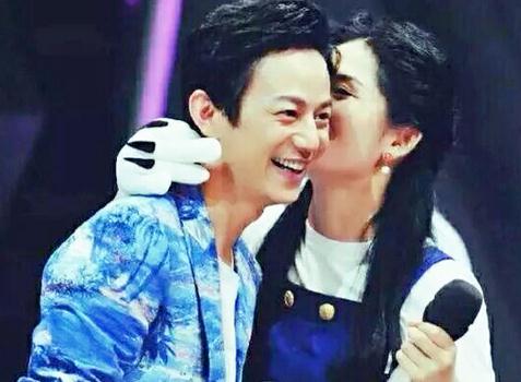 何炅没被打 谢娜力挺不管怎样何老师你都要好好的 _即时新闻 _光明网