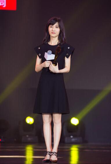 papi酱首次直播 斗鱼、百度等八大平台同时直