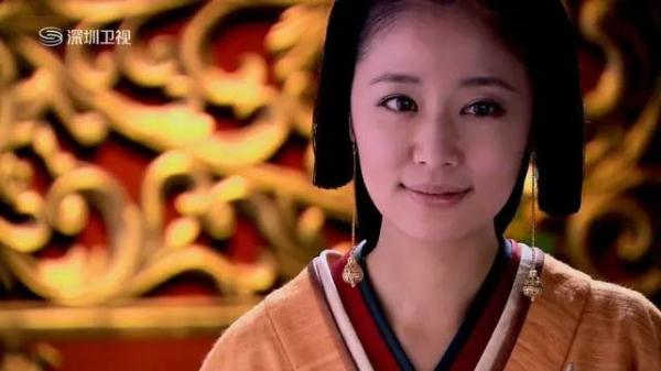 甄嬛、芈月、小龙女、《大鱼海棠》的椿，你绝对想不到，她们其实是同一个女人……