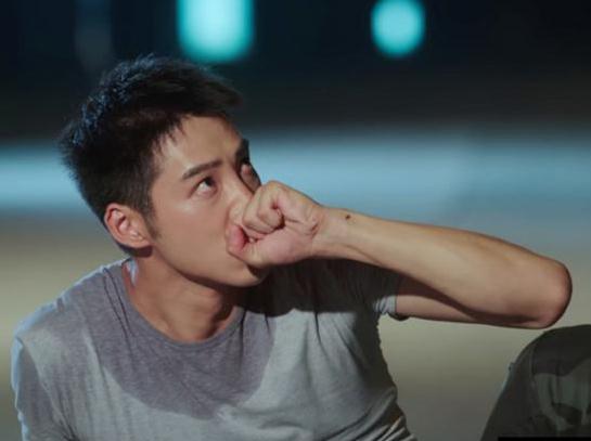 庞瀚辰严格要求自我 回归校园爆笑登场