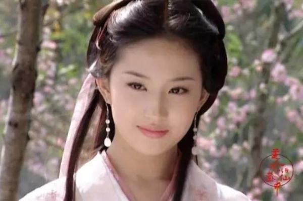 甄嬛、芈月、小龙女、《大鱼海棠》的椿，你绝对想不到，她们其实是同一个女人……