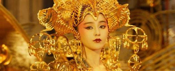 无论发型服饰范爷的妲己输给了10年前的自己
