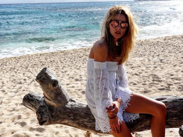 你与她们的沙滩装之间&nbsp;还差这几件首饰