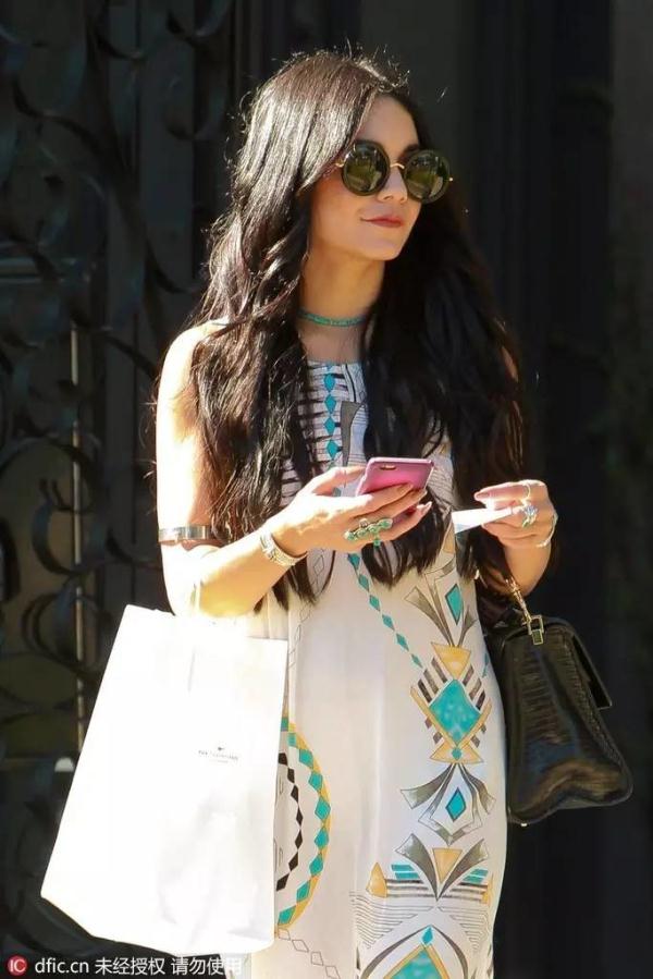 你与她们的沙滩装之间&nbsp;还差这几件首饰