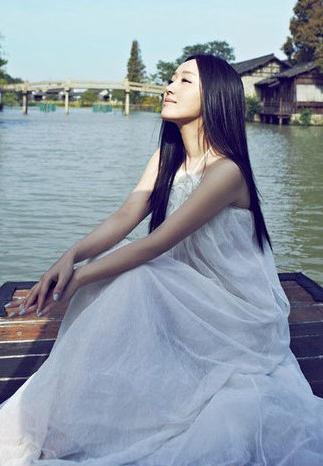 杨钰莹为家乡代言 在家乡危难时刻第一时间伸出援手 杨钰莹为家乡代言 在家乡危难时刻第一时间伸出援手