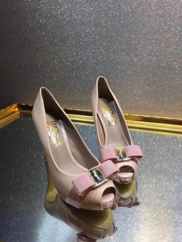 你为什么要买贵一点的东西