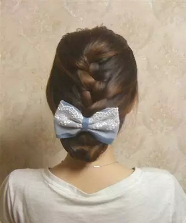 夏天出门这样扎头发,天热也要做磨人的小妖精