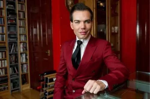 英国结果为成芭比男子整容42次三国全集了古装悲剧电视剧大男友图片