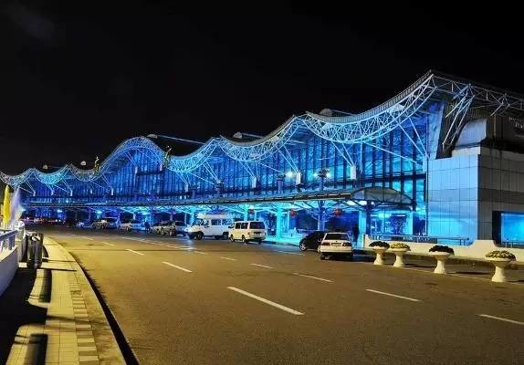 南京要限牌、限号、限行了?回应:拟研究可行性 南京要限牌、限号、限行了?回应:拟研究可行性