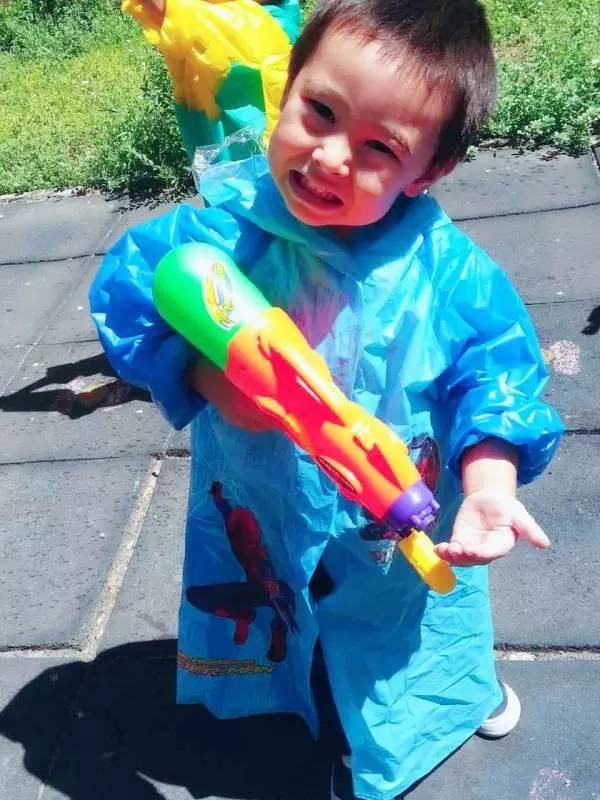 新疆的高温你别嚣张,降雨明日就来PK!