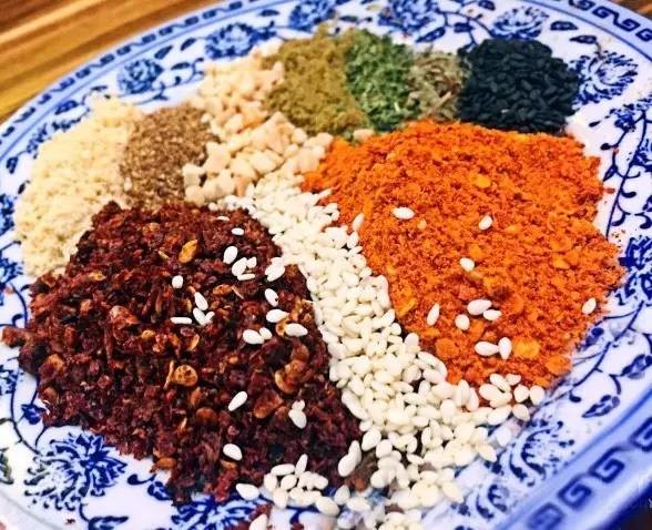 小编带你吃遍成都各种居民楼 据说只有颜值高