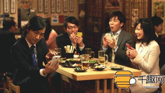 外国人眼中 日本人使用手机的十大奇怪习惯