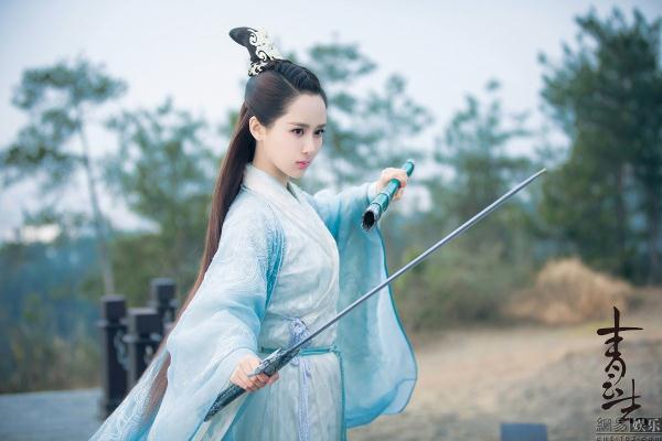 杨紫身材有料 《青云志》杨紫赵丽颖谁是女一号？