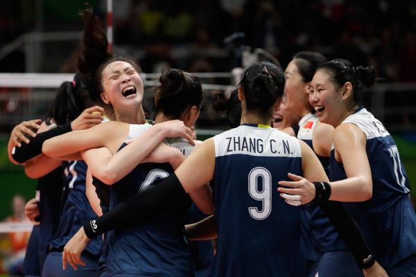 中国女排3-1荷兰进决赛将pk塞尔维亚队 中国队