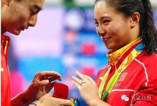 中国6成奥运冠军退役后从政！林丹会上真人秀吗？