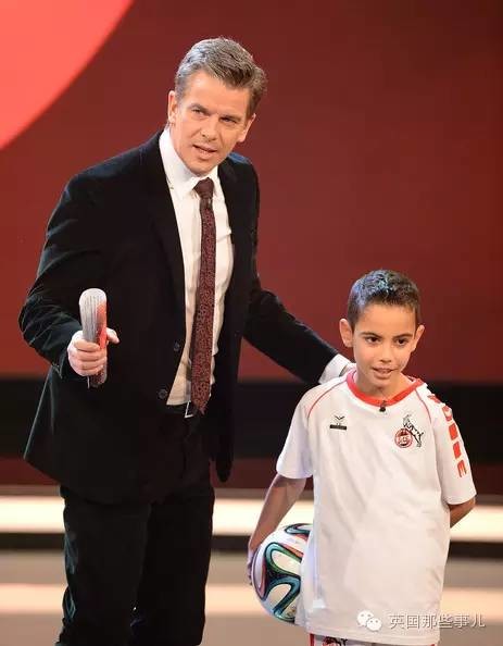 你们这群小家伙. 行!2032年奥运就看你们的了