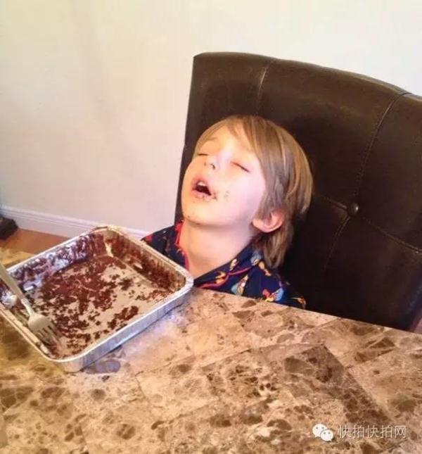 【搞笑】洪荒之力用完了 突然就觉得困了!哈哈