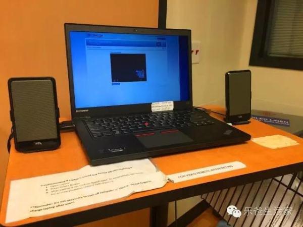 中国爸爸带娃在美国治疗脱臼,很传奇! _即时新