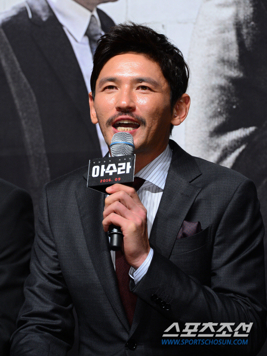 《阿修罗》制作发布会 郑雨盛黄政民等携手出