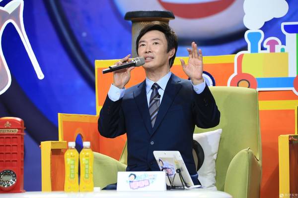 《小哥喂喂喂》爆料不断 费玉清不避言六年级性启蒙