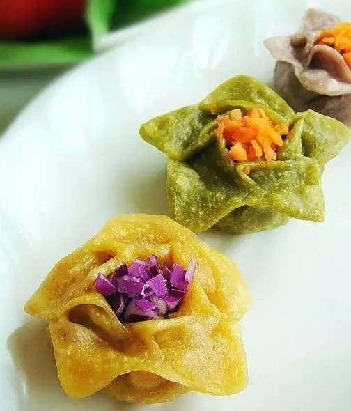 最新的饺子包法,帅呆了,不会你就OUT了!