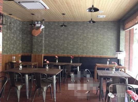 网曝郑爽开的炸鸡店因为价格惊人而被砸?半